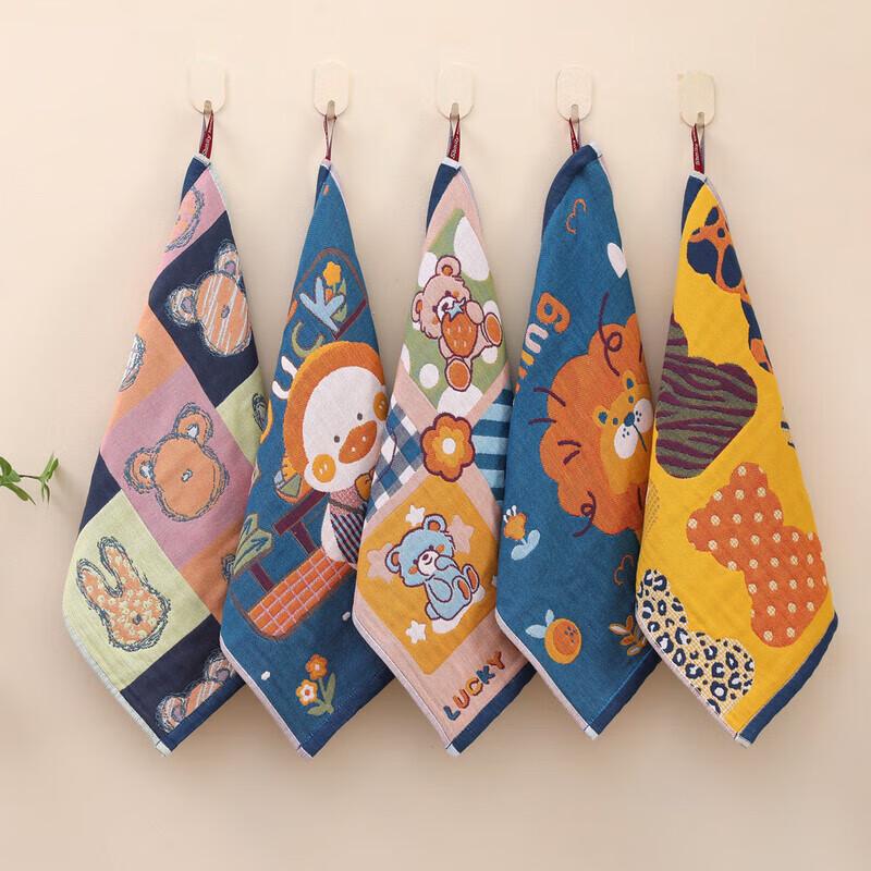 Kids Cartoon Hanging Gauze Hand Towel