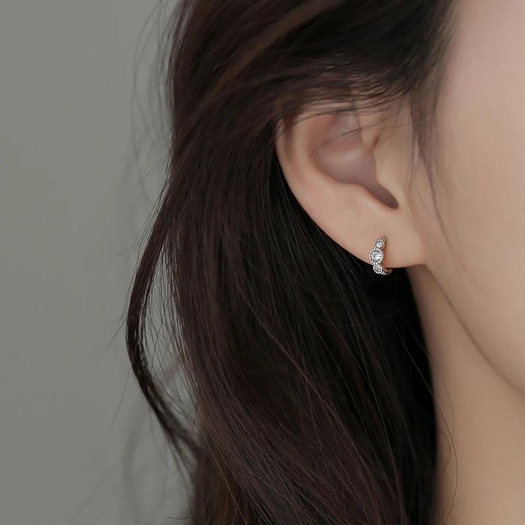 PONYKISS Silver Round Zircon Mini Hoop Earrings for Women Minimalist Trendy Fine Geometric Accessories