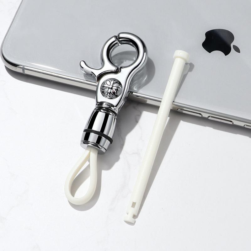 Customized Stylish Car Keychain Pendant - Trendy and Convenient Metal Waist Hanger