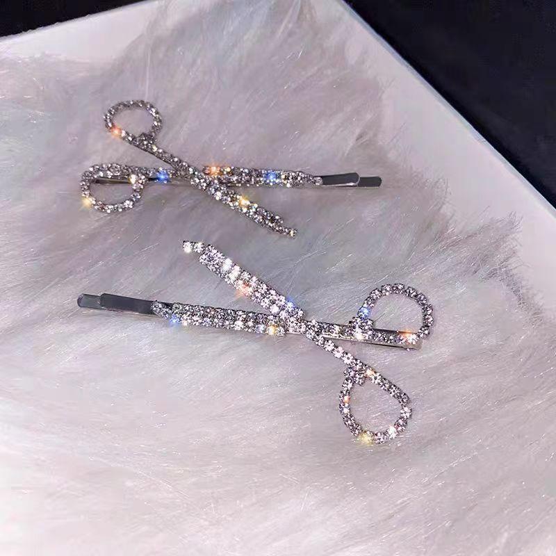 Diamond Scissors Hairpin, Female Side Bangs Clip, Korean High-End Sense, One-Word Clip Hairpin Temperament, Fashion Clip Headdress.