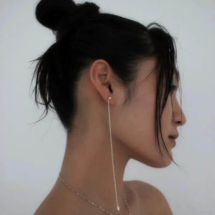 Mila drop earring
