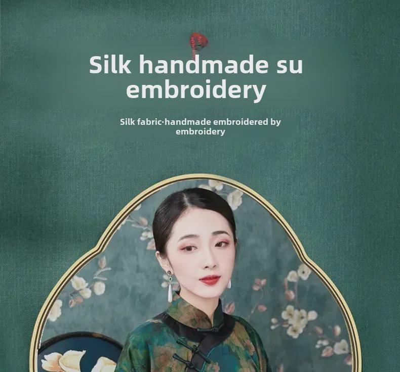 Exquisiter bestickter Cheongsam-Schal aus Maulbeerseide für Damen