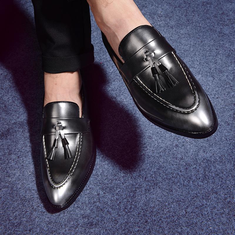Men Shoes High Quality PU Leather Men Loafers Shoes Vintage Tassel Men Slip On Outdoor Oxford Shoes Mocassin Homme