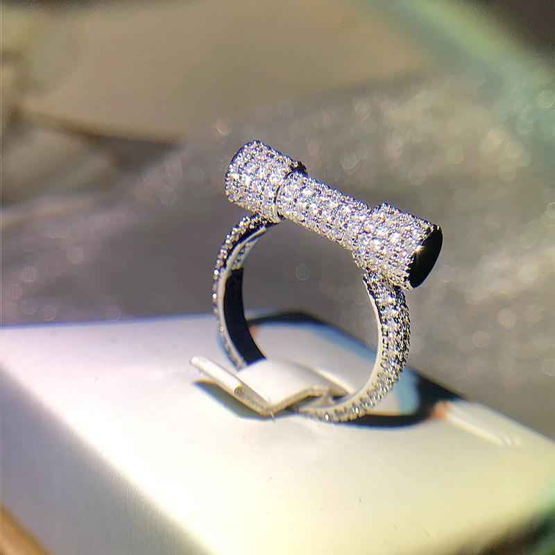 Creative Luxury Full Diamond Geometric Ring  Copper White Zircon Surround Diamond High-end Ring Female Party Engagement Gift
