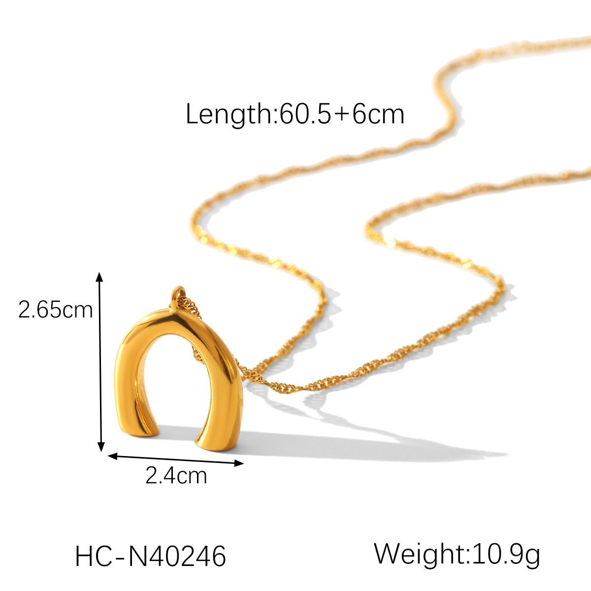 

Water ripple chain U-shaped horseshoe pendant necklace for women, fashionable unique titanium steel neck chain
