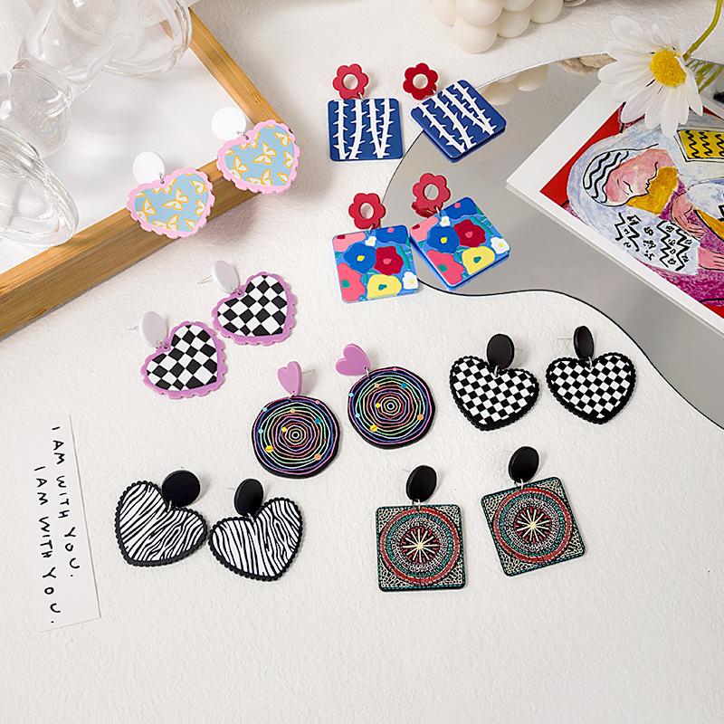 New Autumn And Winter Style Retro Fashion Colorful Personalized Earrings Geometric Square Love Studs