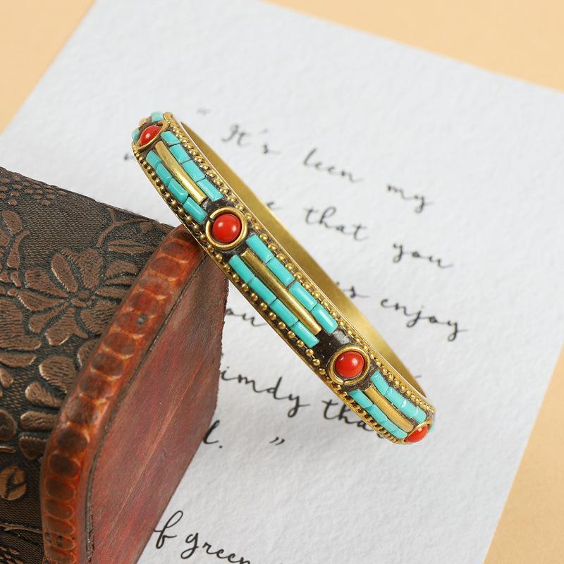 Tibetan Nepalese Bracelet Vintage Brass Inlaid Turquoise Xizang Handmade Bracelet Exotic Accessories for Men and Women
