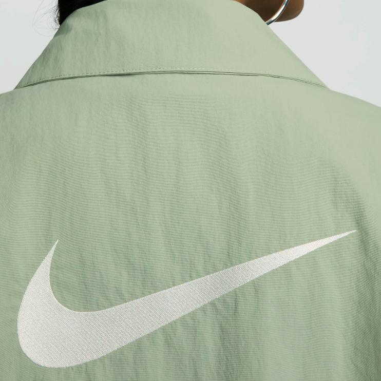 Nike Sportswear Essentials Plus Size UV Protection Woven Jacket Women Jacket Emerald-Horizon Sail FV7561-370