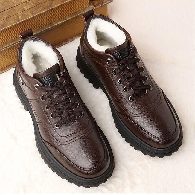 Winter Snow Boots – Leather High-Top Thickened Lined Mid-Top Warm Men's Shoes, Cotton Boots with Height-Increasing Design