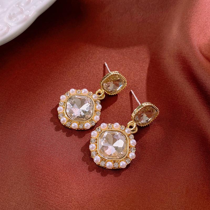 French Vintage Diamond Imitation Pearl Geometric Silver Needle Earrings Court Earrings