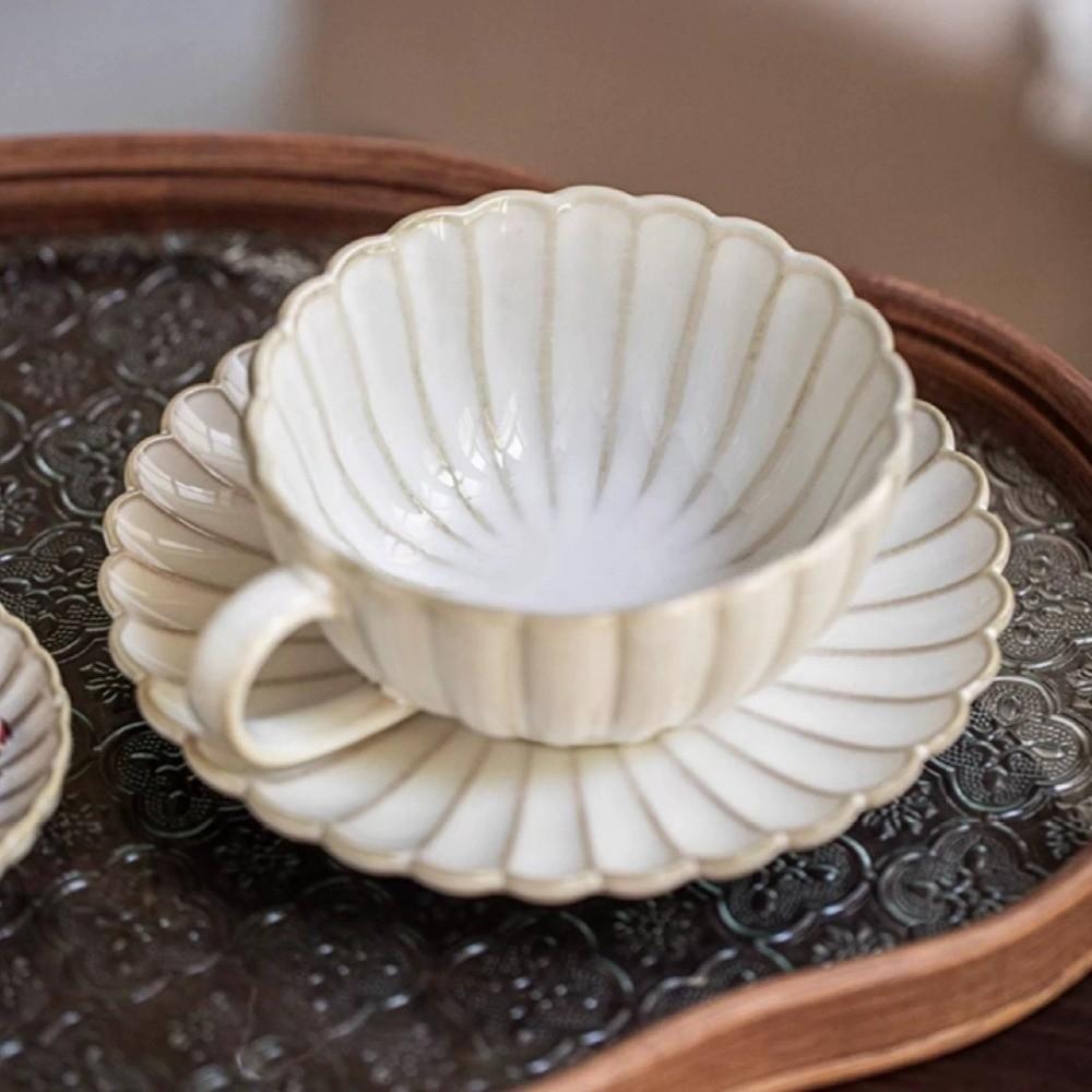 Retro Ceramic Coffee Cup Plate Set Flower Shaped Pottery Drinkware Set Milk Cups  Afternoon Tea