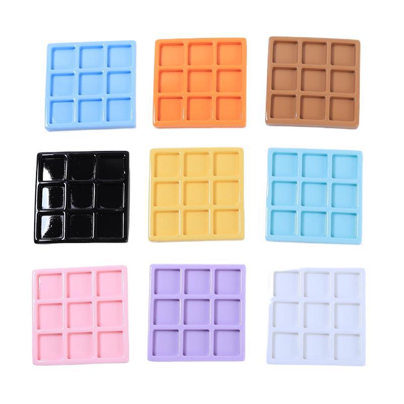 Large Multicolor Nine-Grid Plate for DIY Jewelry, Food Play & Small Accessories – Includes Cream Glue & Resin