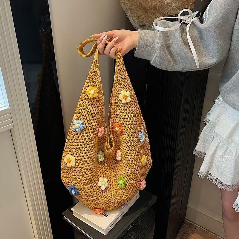 Simple Flower Hollow Knitted Beach Bag Shoulder Bag Women Vest Bag Ins Woolen Bag Shopping Tote