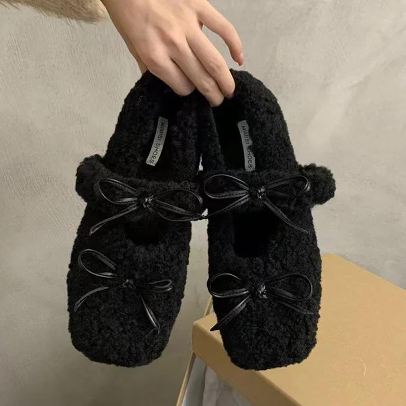 

Меховые женские мокасины с квадратным носком и бантом, теплые туфли на плоской подошве, женские модные дизайнерские плюшевые зимние ботинки 2024 года, повседневные зимние туфли на танкетке Zapatos Mujer 40 чёрный