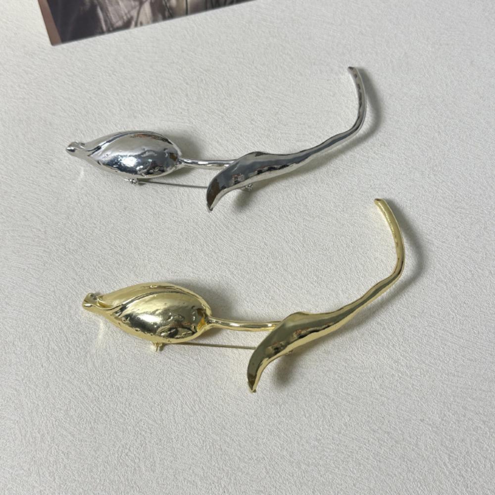 Exquisite Tulip Brooch Elegant Clothing Pin Accessories Luxury Flower Bud Brooch  Woman