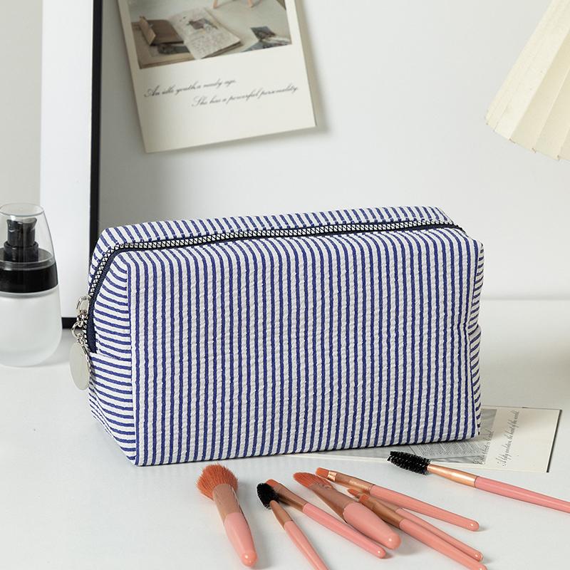 Fresh Simple Striped Cosmetic Bag Large Capacity Makeup Bag Pencil Case Travel Toiletries Bags Toiletry Storage Pouch