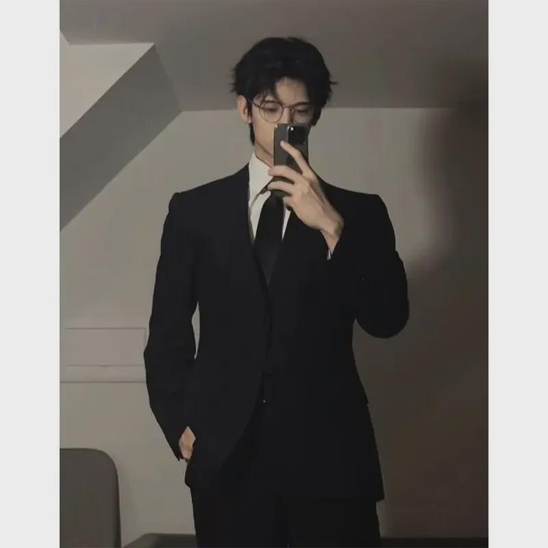 

Чоловічий піджак преміум-класу з підплічниками - Студентська форма для випускного M