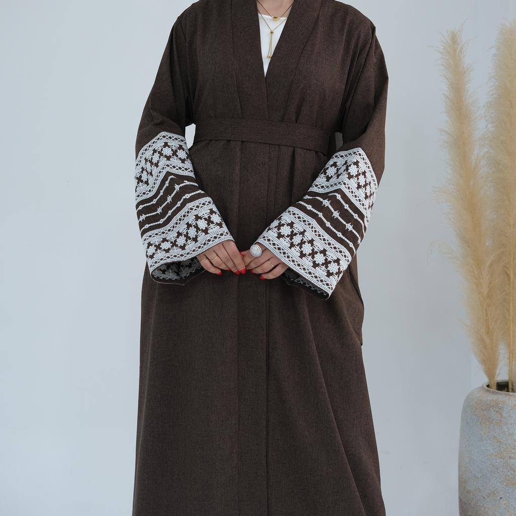 Robe musulmane surdimensionnée à broderies à la mode, vêtements d'extérieur musulmans pleine longueur pour femmes, service de culte, Abaya