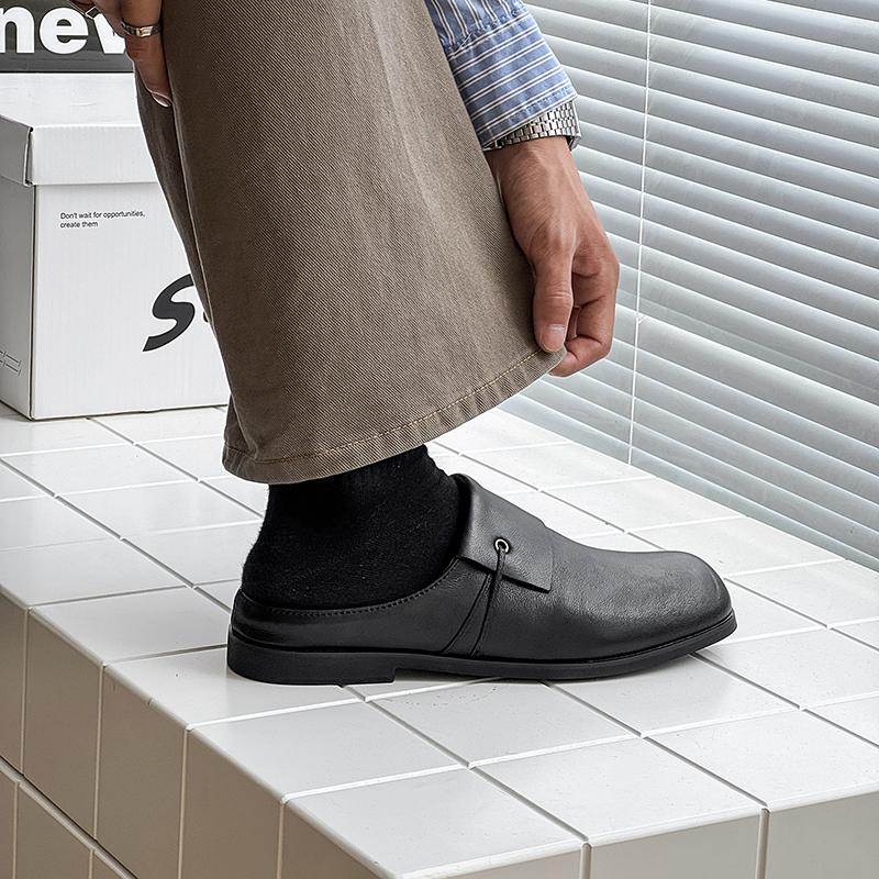 Fashion New men's leather shoes Luxury designer style Outdoor Fashion Party youth Spring and summer shoe Casual couple shoes Versatile
