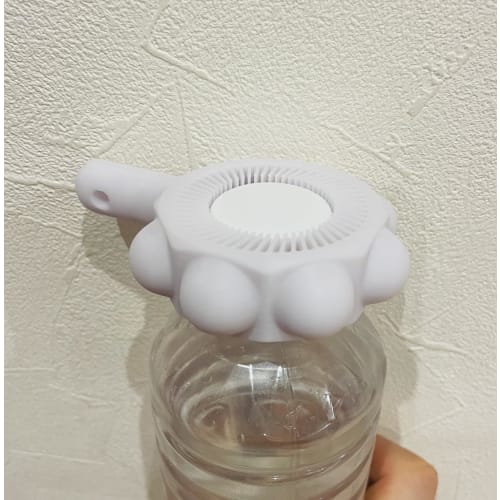 [Designed by a rehabilitation specialist and occupational therapist] One-handed bottle opener (white)