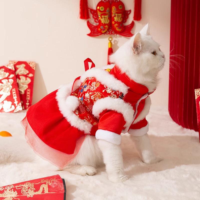 Chinese New Year cat clothes festive Chinese New Year two feet velvet warm vest New Year greetings Tang clothing dog skirt cat clothing