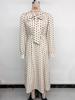 Herbst 2025 Retro Polka-Dot Midi-Kleid mit Schleifenkragen und langen Ärmeln