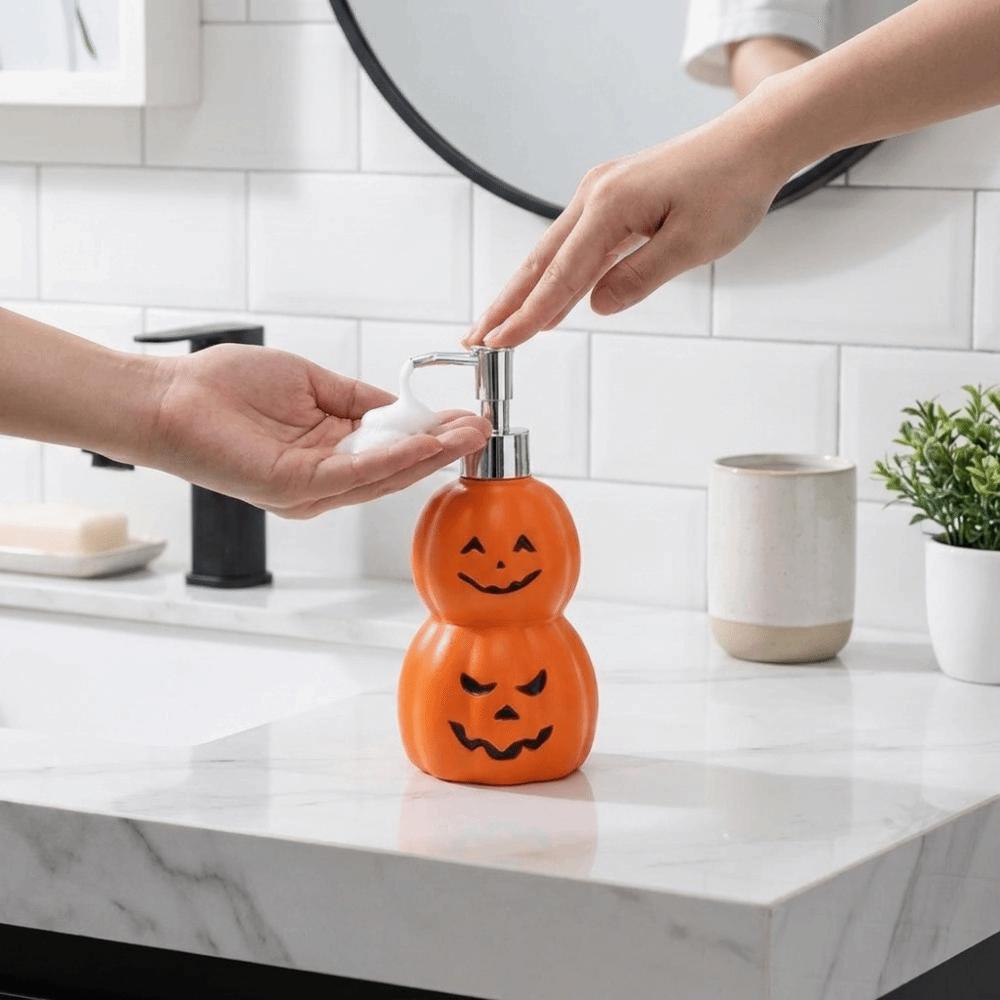 Portable Ghost Face Pumpkin Lotion Bottle Refillable Hand Sanitizer Bottle Kitchen Countertops