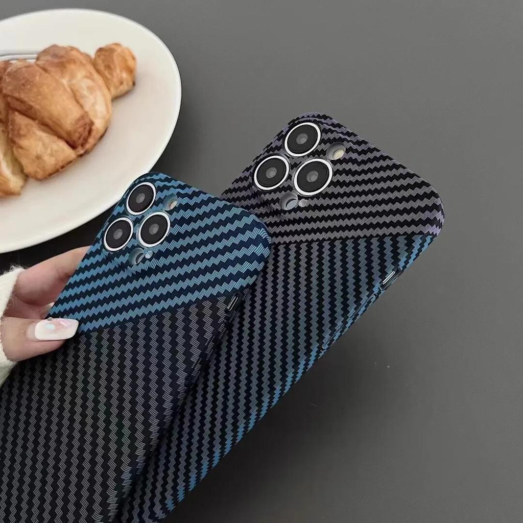 Moda padrão de fibra carbono fosco caso para iphone 15 pro max 14 13 11 12 ultra fino capa completa proteção telefone capa