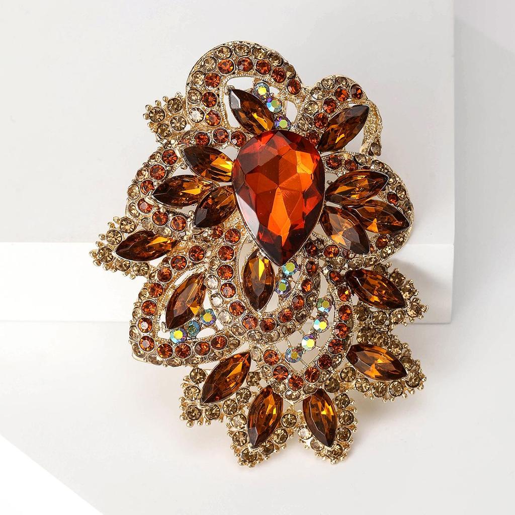 Rhinestone Brooch Pins for Women Shiny Boutique Decoration Badges Party Banquet Dress Gift