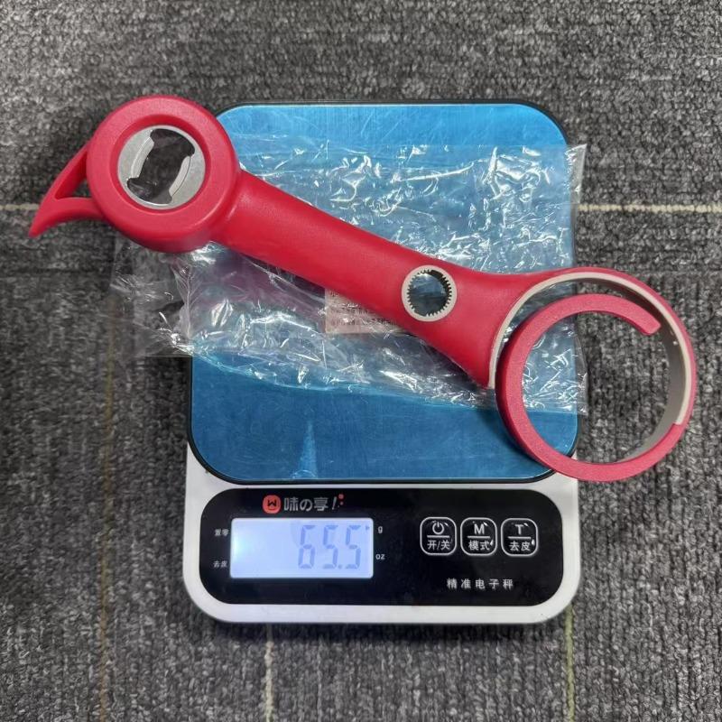 Multifunctional Six-in-one Bottle Opener and Can Opener. Manual Bottle Opener and Lid Opener. Beer Small Tools.