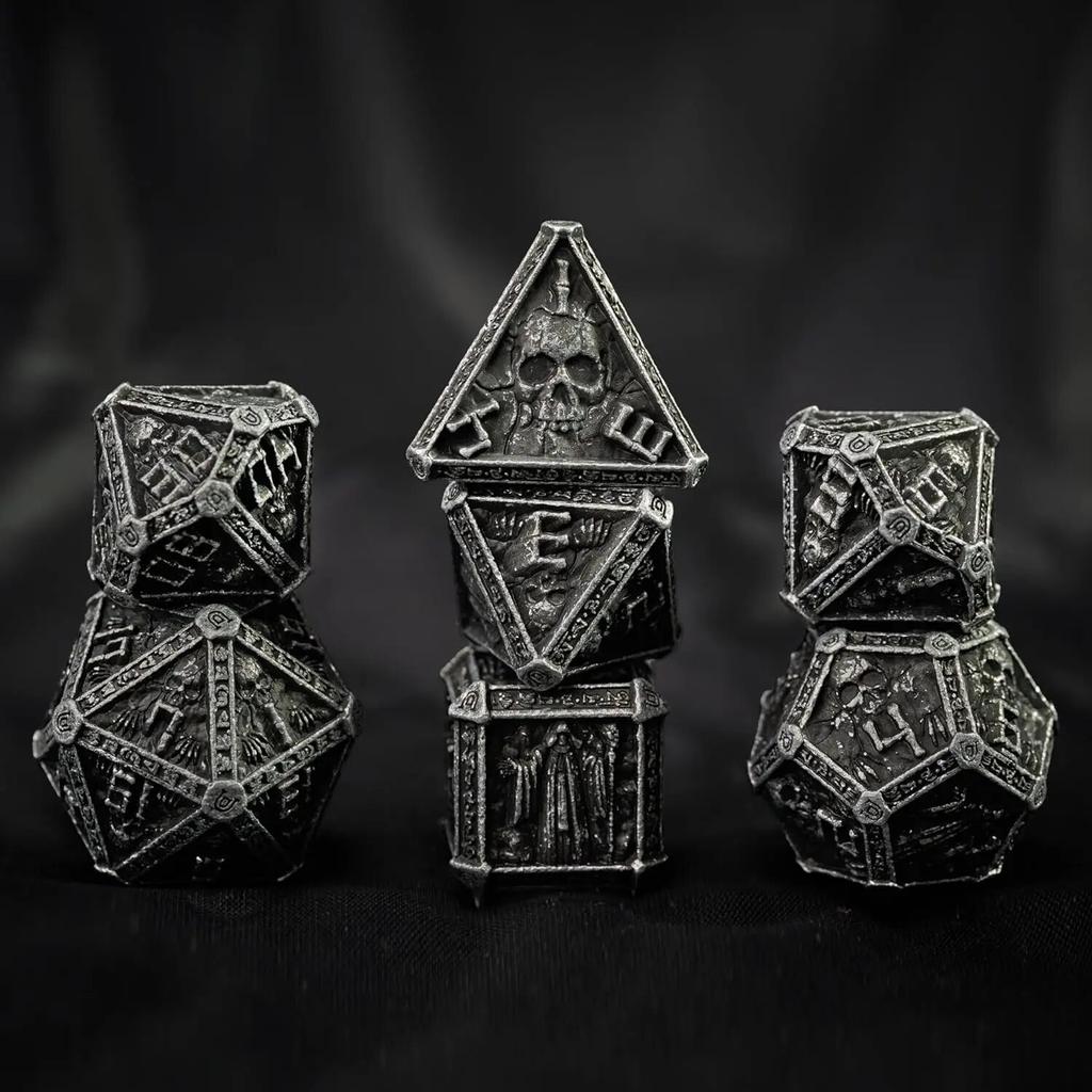 Undead Dice Set Skeleton Head Solid Metal for DND TRPG, Pathfinder, Tabletop Games, TRPG Wizard Evil D20 D12 D10 D8 D6 D4