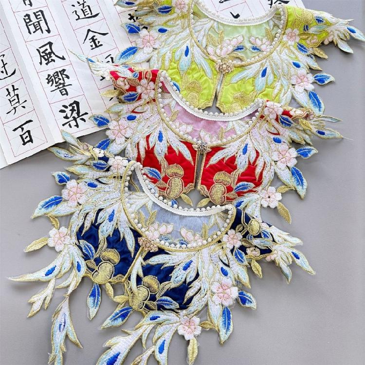 Embroidery Floral Neckline Buckle Front Ancient Hanfu Costume Fake Collar Shawl