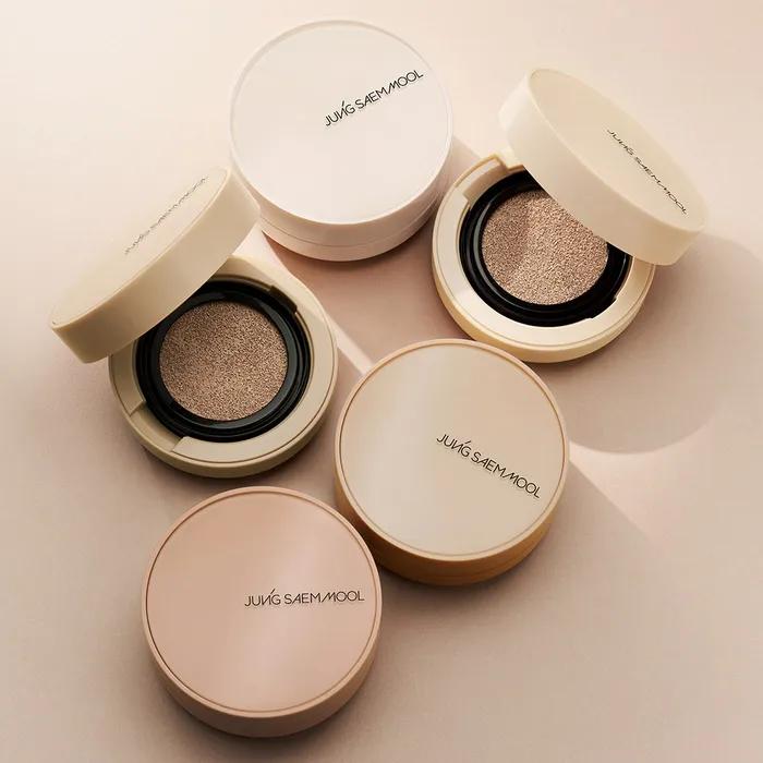 Jeong Saem Mool Skin Nude Cushion Concealer (2 Double Edge Puffs Included)
