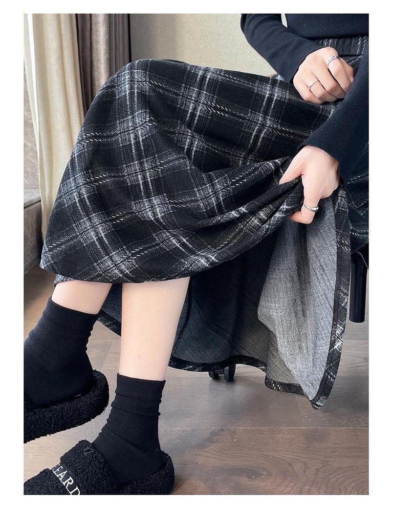 New Autumn/Winter Plus-Size Plaid Wool A-Line Midi Skirt for Women with Slimming Wide Hem
