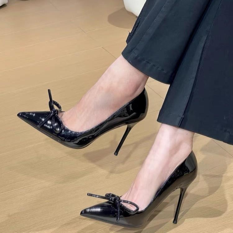 [Spot] Beautiful high heels women's bow temperament versatile black sexy pointed light mouth single shoes new