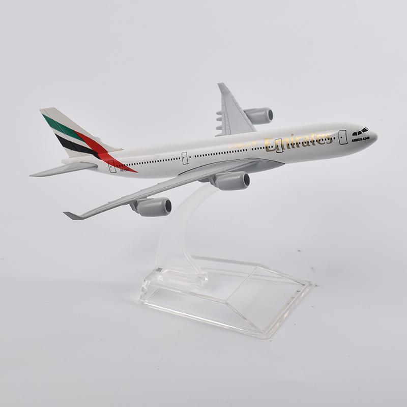 1/400 Scale 16cm A340 EMIRATES Airways Airplane Model Planel Airplane Diecast Metal Planes