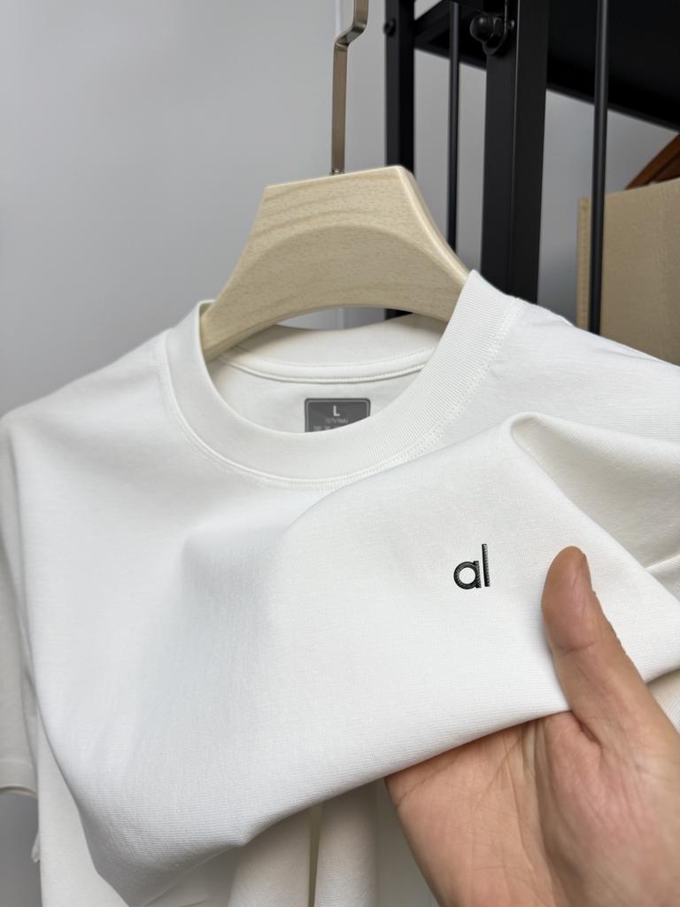 Nowa Marka High-end Męski Top z Okrągłym Dekoltem Bezszwowy z Krótkim Rękawem Letnia Moda Naszywka z Literami Oryginalny Koreański Styl Luźny T-shirt