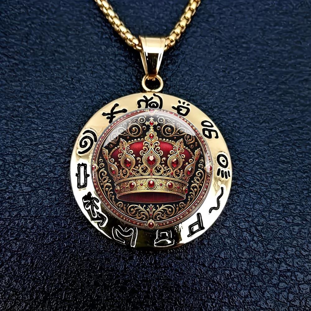Fashion Style Crown Pattern Pendant Necklace