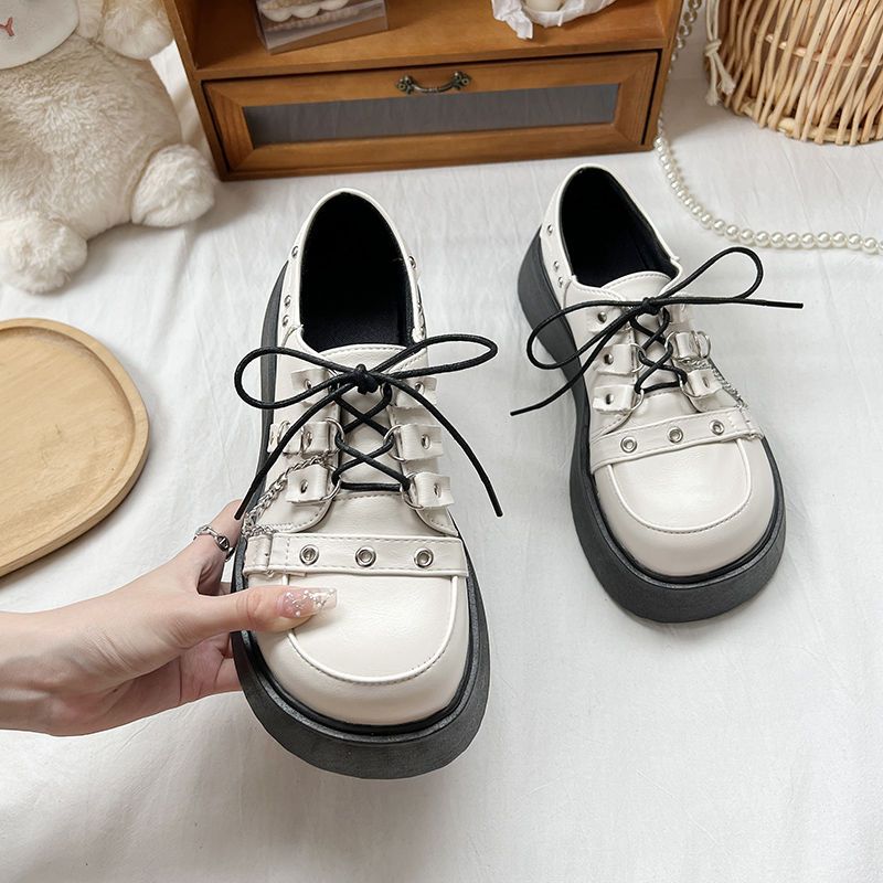 

Женские лоферы большого размера на толстом каблуке с металлической пряжкой для улицы, удобная посадка, в британском стиле, маленькие кожаные туфли, горячая распродажа 42