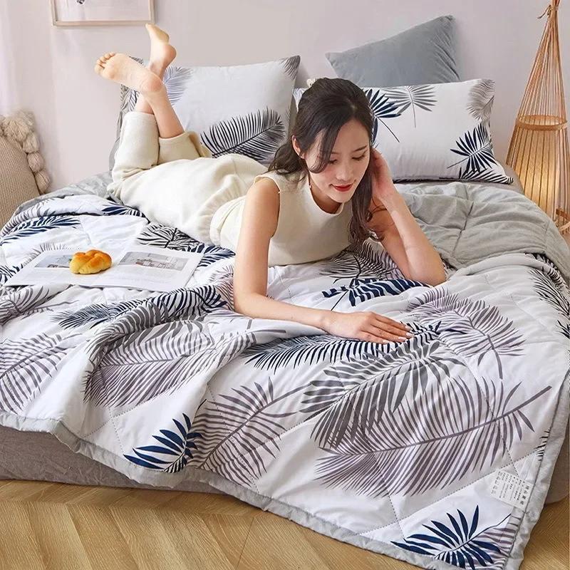 2024 Summer Cotton Quilts Thin Air-conditioning Comforter Soft Breathable Office Nap Blanket Quilted Bed Covers and Bedspreads