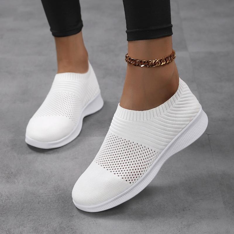 Ultra Light Women Casual Shoes Breathable Knitted Flats Light Elastic Walking Shoes Slip-on Loafers Soft Sole Driving Shoes