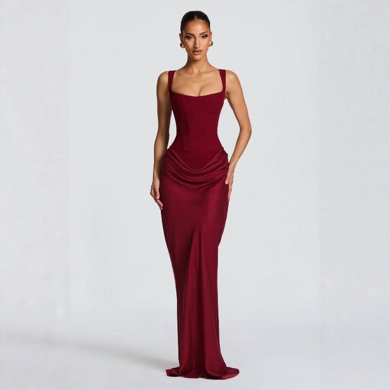 European and American Spring and Summer New Women's Clothing Fashion Solid Color Slim-fitting Waist Fold Hip-wrapped Temperament Suspender Dress Women