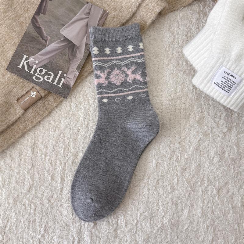 Women's Color-blocking Retro Mid-calf Wool Socks for Autumn and Winter, and Warm Cashmere Pile Socks for Winter