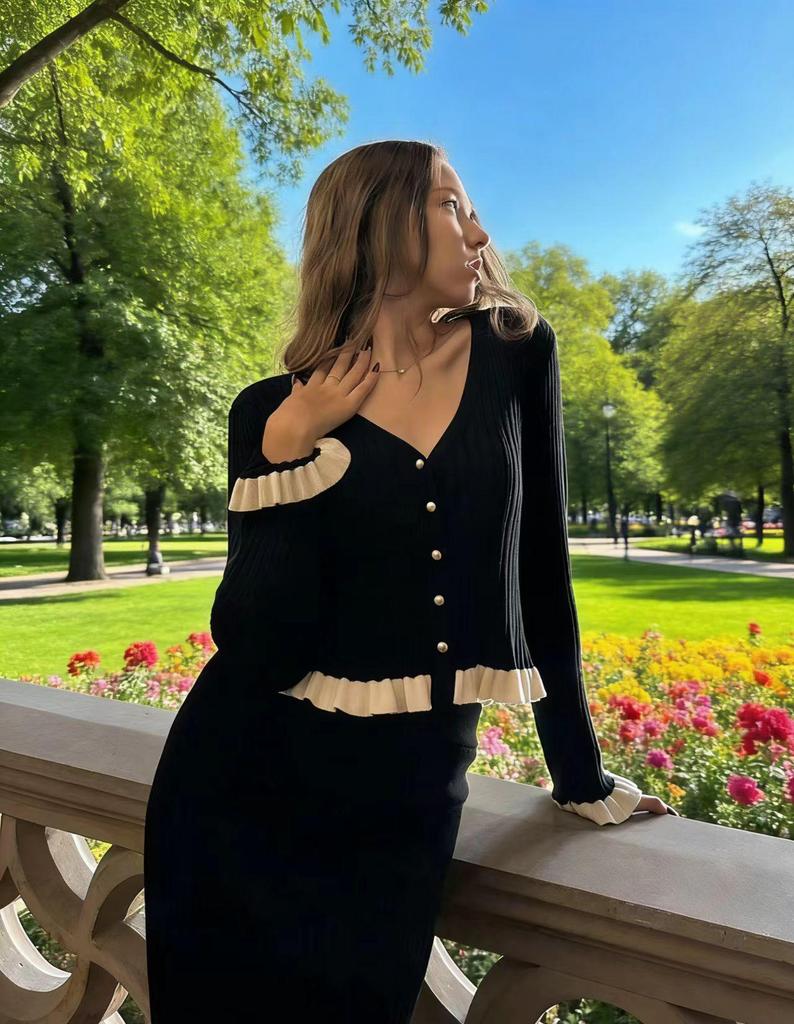 European Chic Autumn/Winter Women's Knit Cardigan & Skirt Set with Elegant French Ruffles