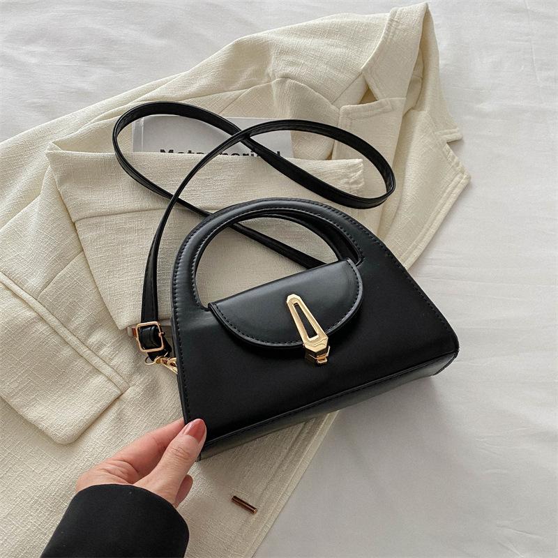 Convenient And Durable Women Shoulder Bag Fashionable And Versatile Gift Girl