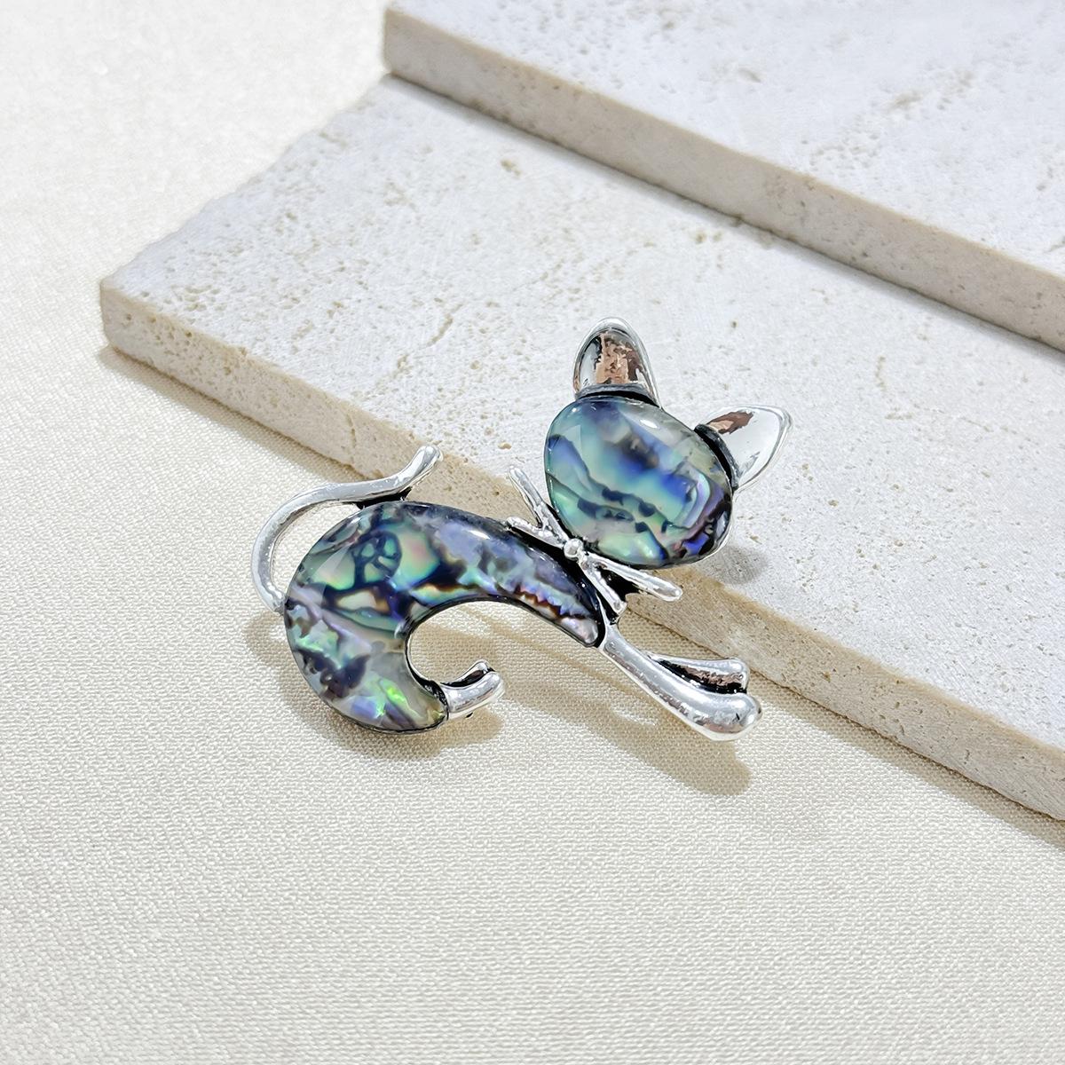 

Креативная высококачественная брошь в виде кошки из ракушки, модная персонализированная брошь из сплава