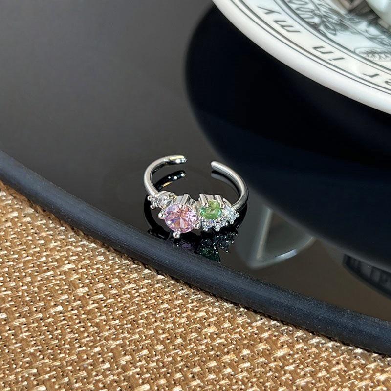 Niche Zircon Four-Leaf Clover Pink-Green Ring: Light Luxury Trendy Women's Finger Ring