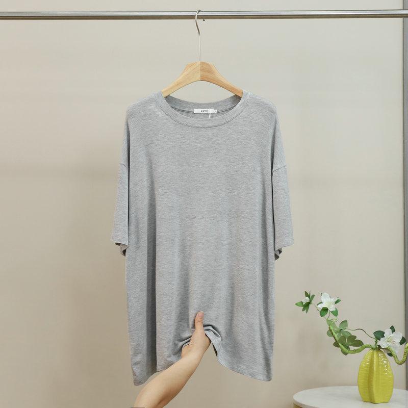 

Women s Plus Size Modal Crew Neck Short Sleeve Tee Oversized Relaxed Lounge Style Casual Versatile Layering Top L світло-сірий колір