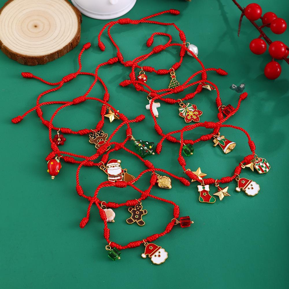 European-American Christmas Reindeer Bell Bracelet with Adjustable Santa, Candy Cane, and Cartoon Drip Oil Charm