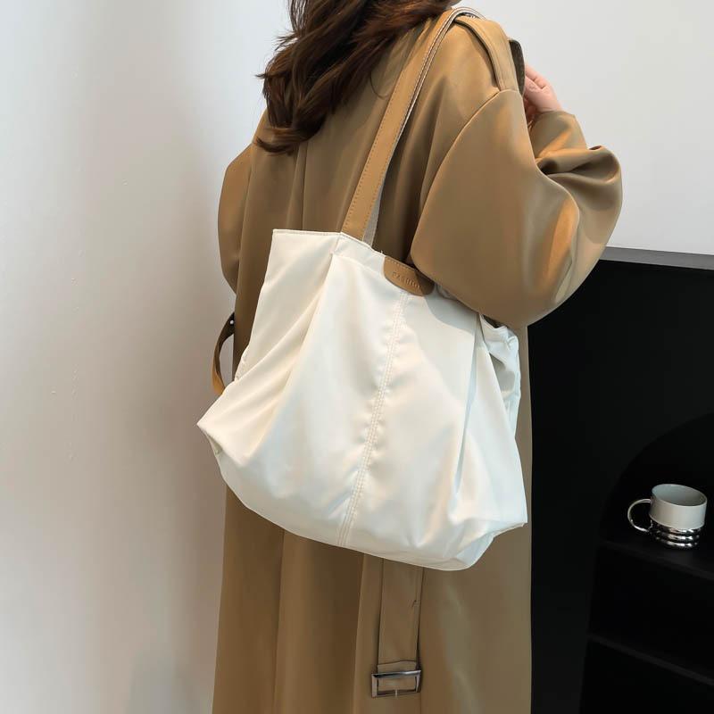 New Canvas Tote Bag Large Capacity Commuter Underarm Bag Women's Bag